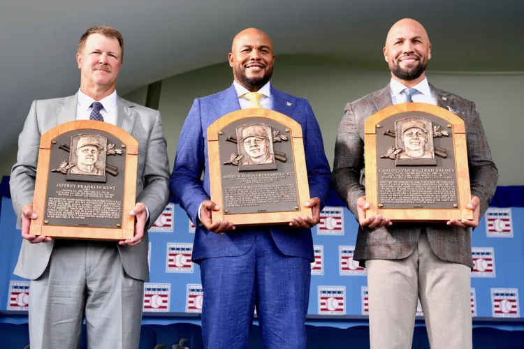 Beltran, Jones, Kent inducted into Baseball’s Hall of Fame